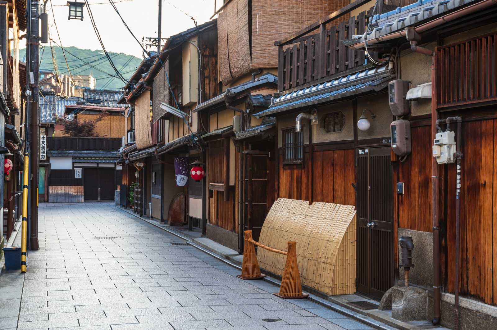 古い日本固有の街並み